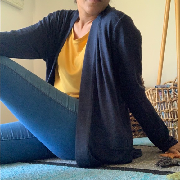 Banana Republic Blue Navy Cardigan - Picture 1 of 4
